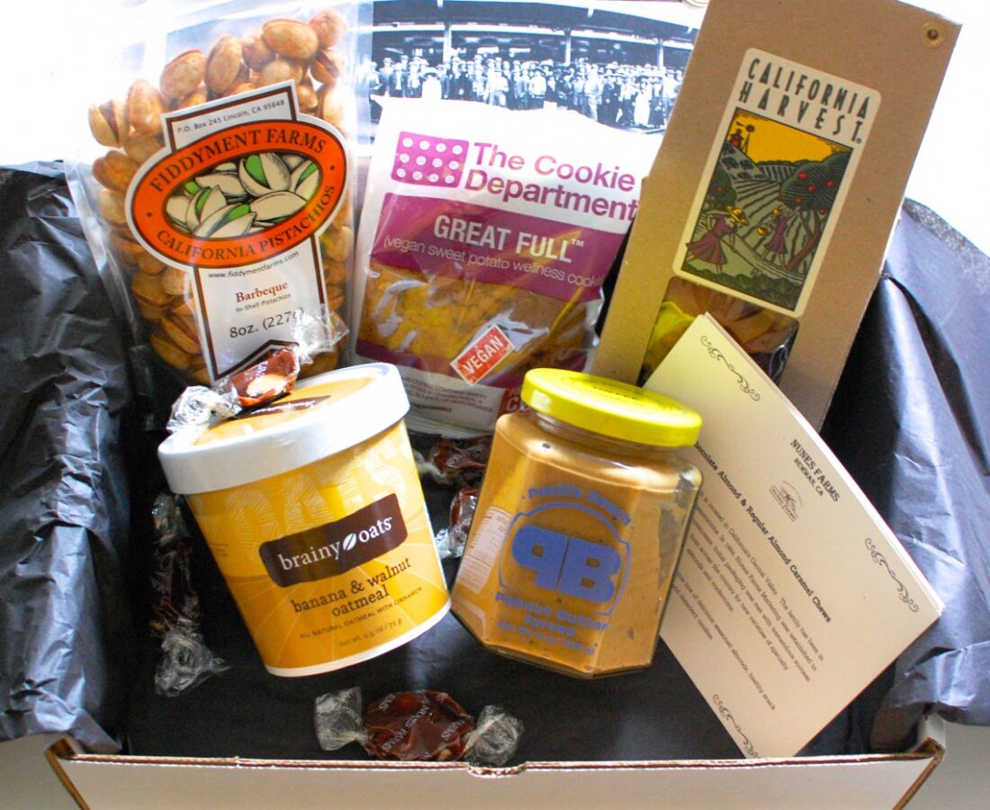 Taste Trunk August 2014 Review