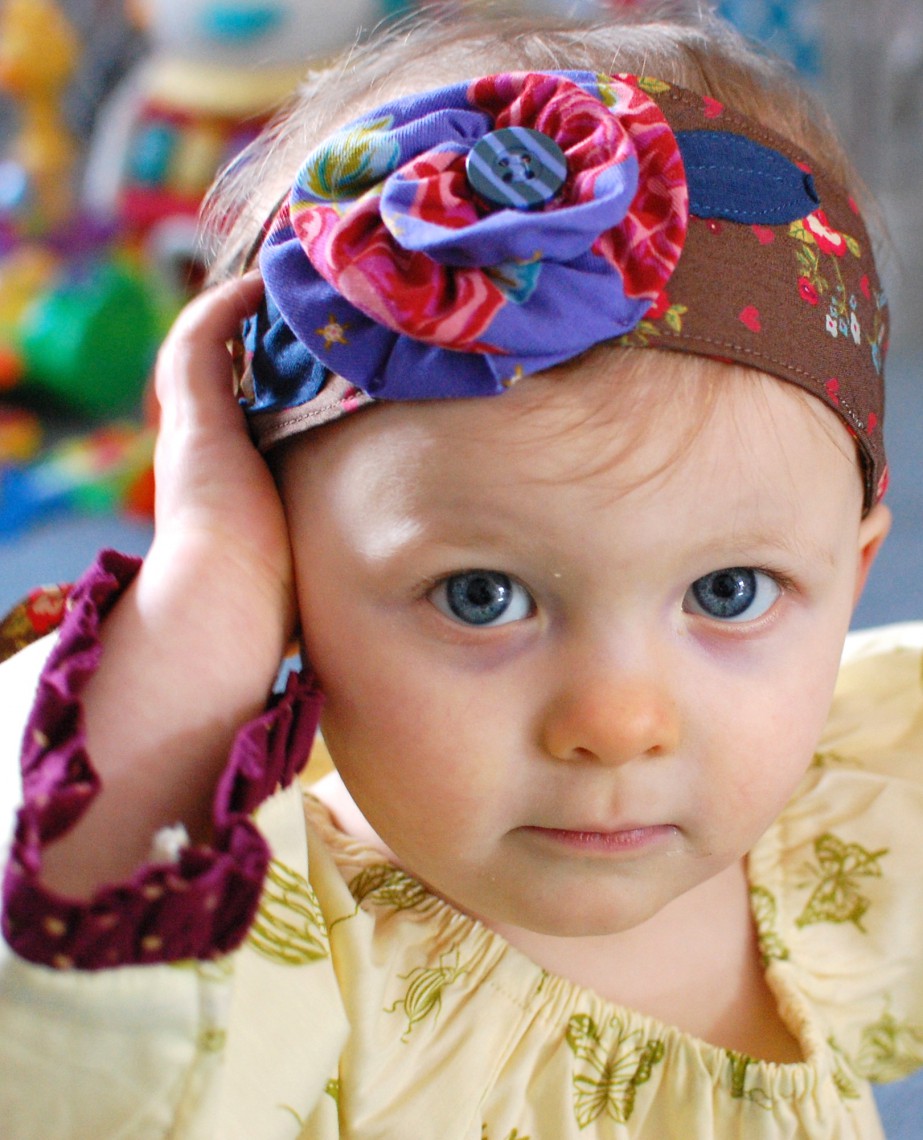 (Don't be fooled, she wasn't posing. She was trying to pull her headband off.)