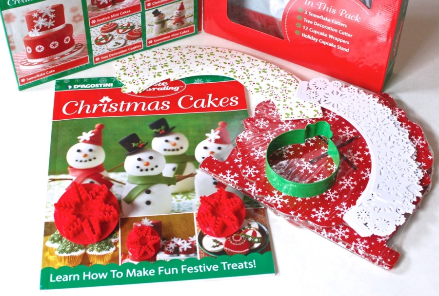 Holiday Cake Decorating kit