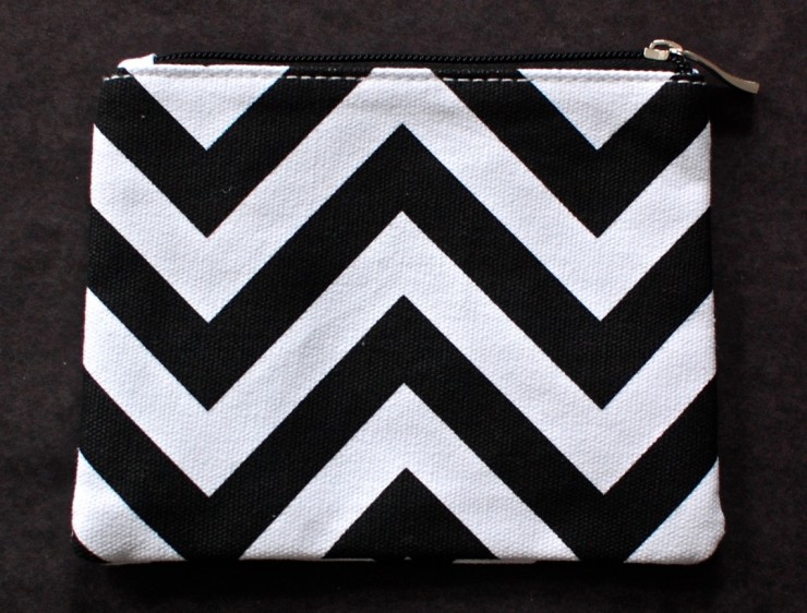 chevron pouch