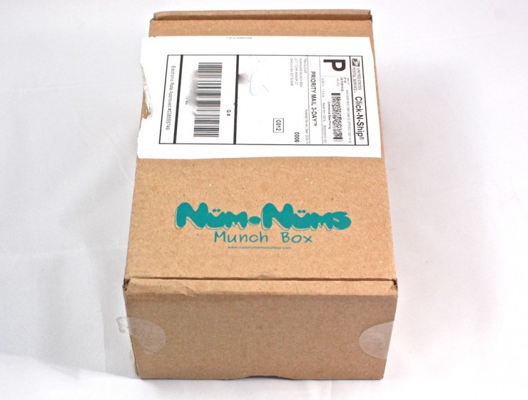 Num-Nums Munch Box