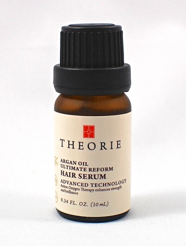Theorie hair oil