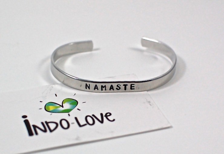 Indo-Love Namaste bracelet