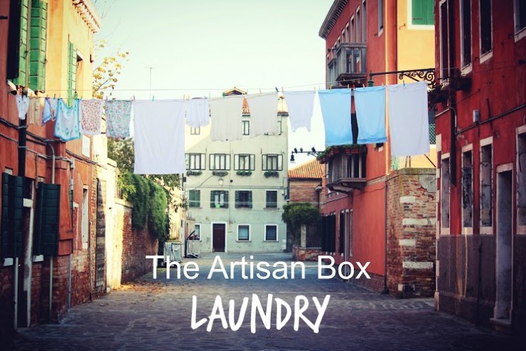 GlobeIn laundry box