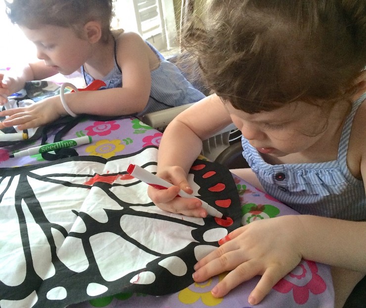 coloring wings