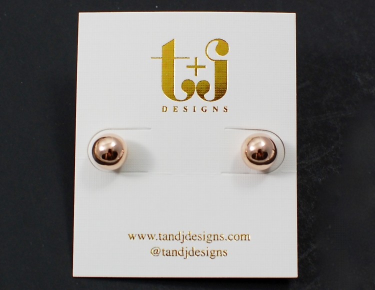 pearl earrings