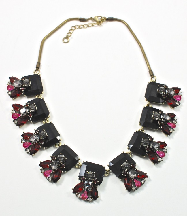 statement necklace