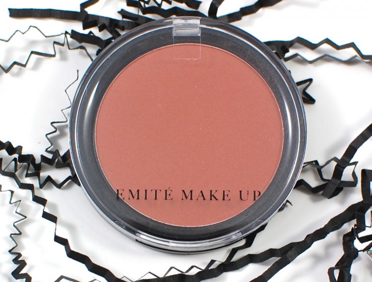 Emite blush