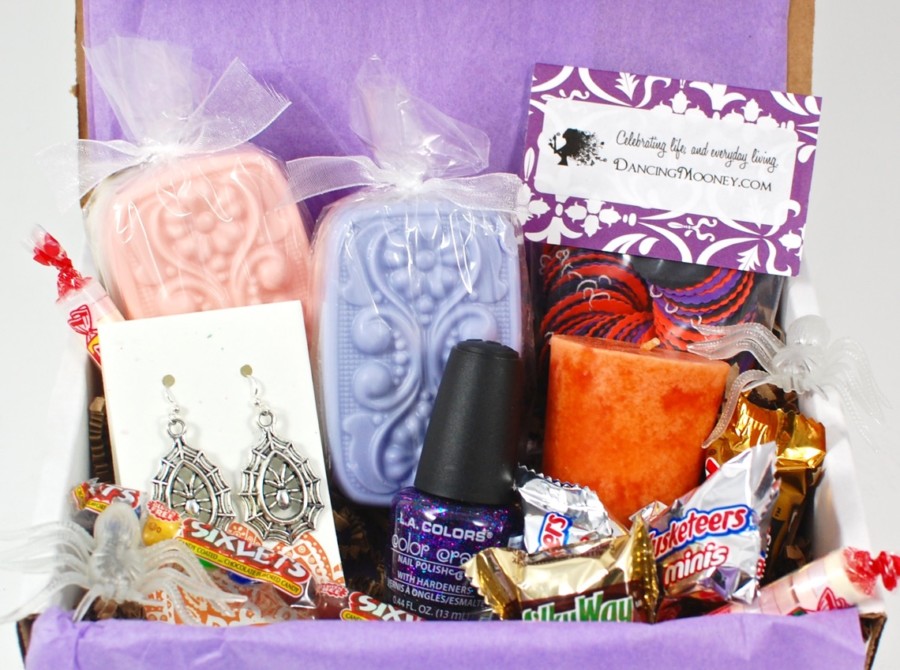 October 2015 DancingMooney box