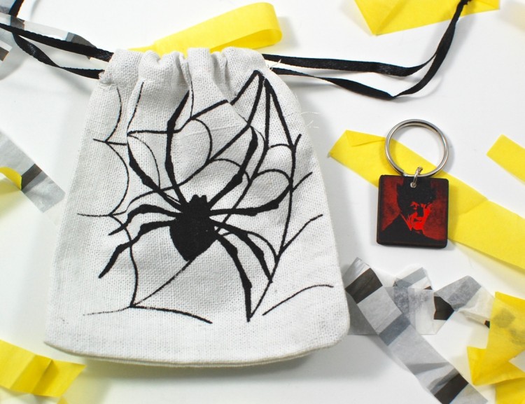 Halloween keychain