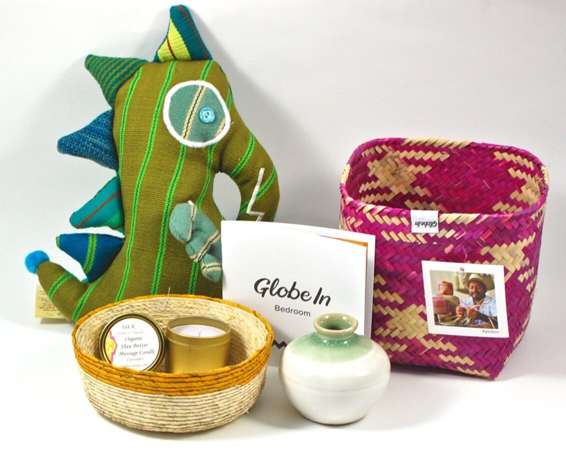 November 2015 GlobeIn review