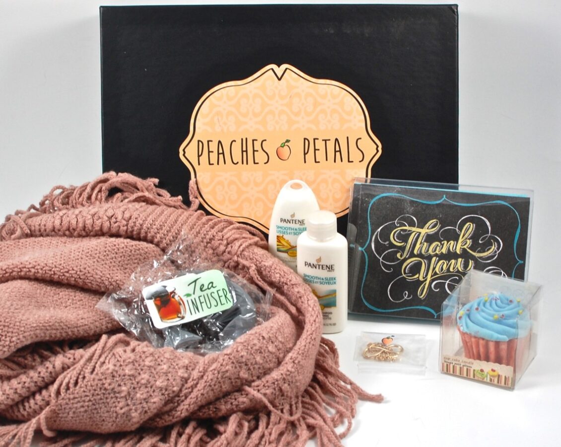 November 2015 Peaches & Petals review