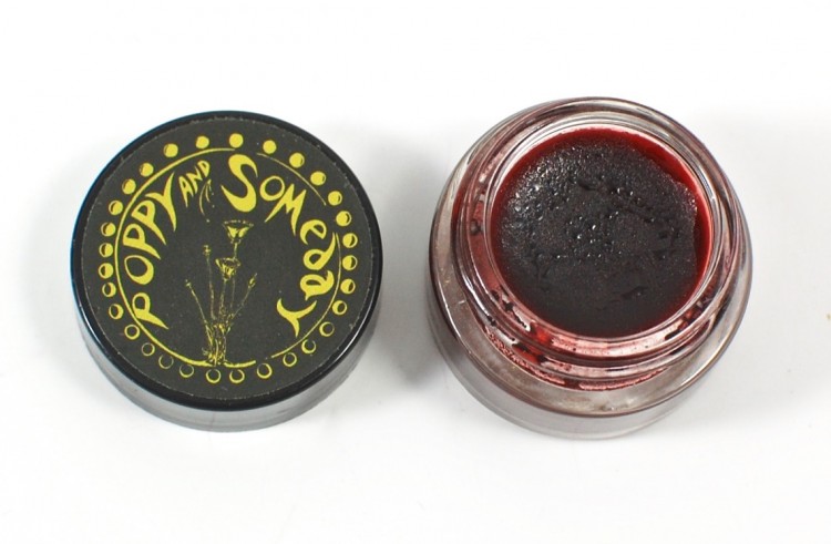 lip stain