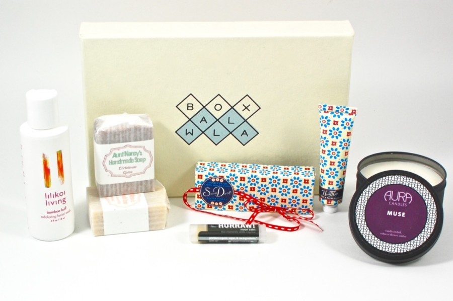 December 2015 Boxwalla Beauty Box