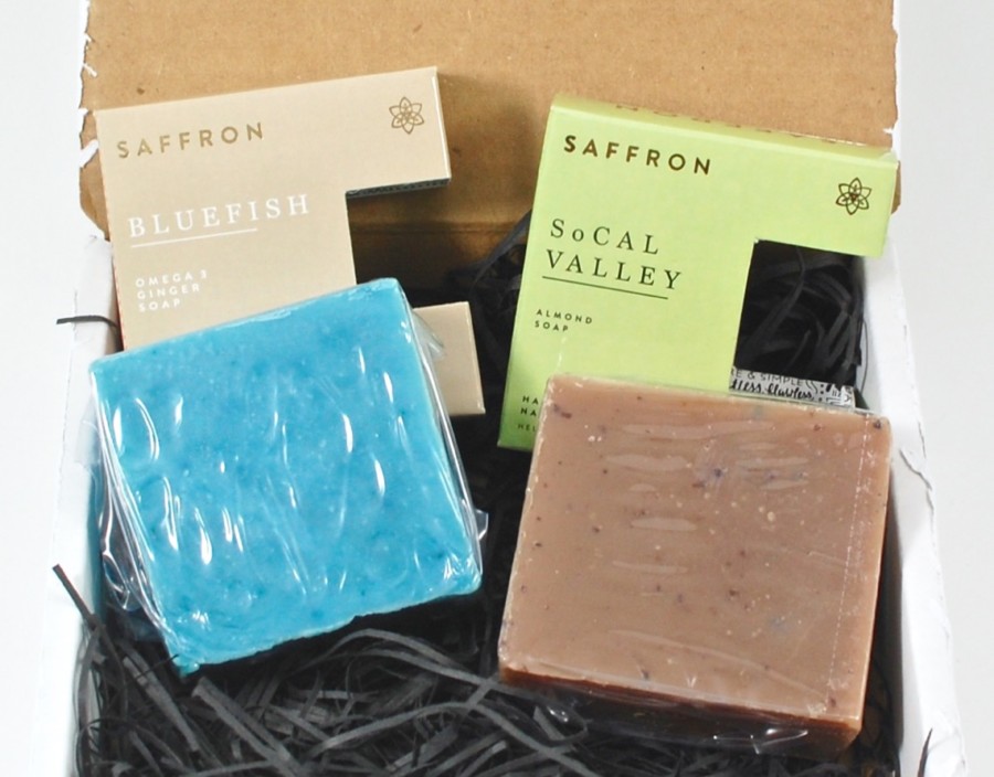 December 2015 Saffron box