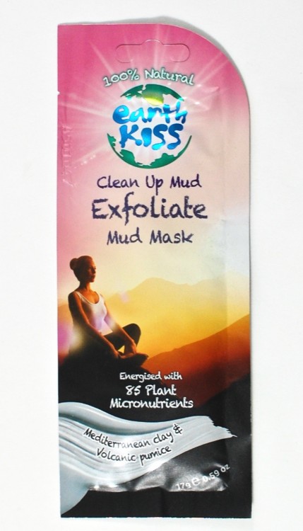 Earth Kiss mask