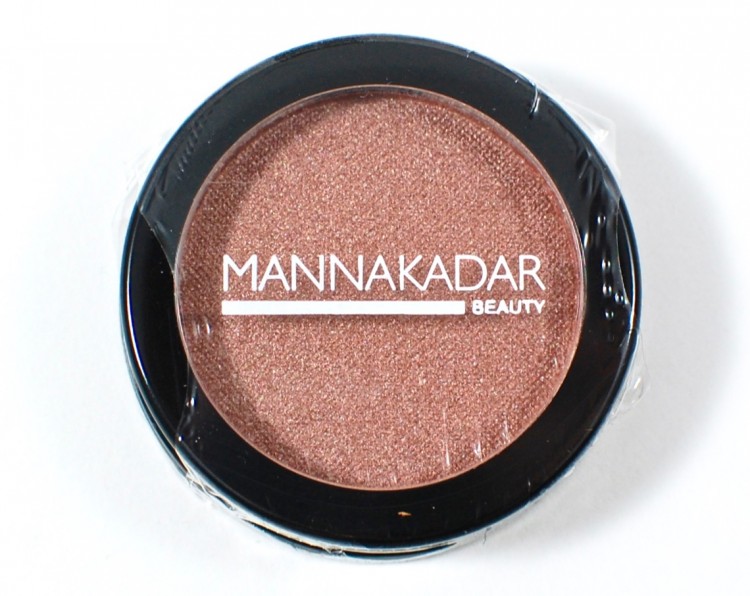Manna Kadar Cosmetics Eye Shadow in Fantasy