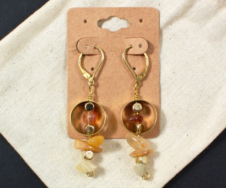 Yogi Surprise earrings