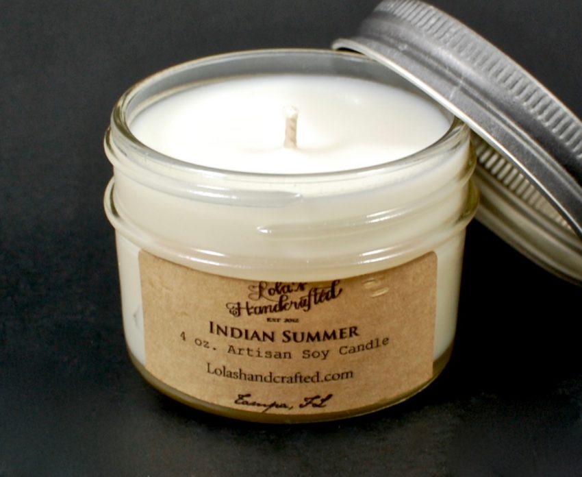 Lola's Handcrafted candle