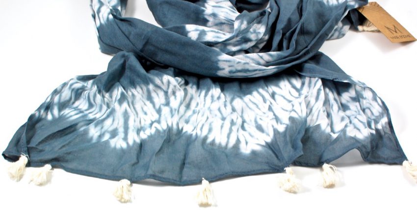 GlobeIn scarf