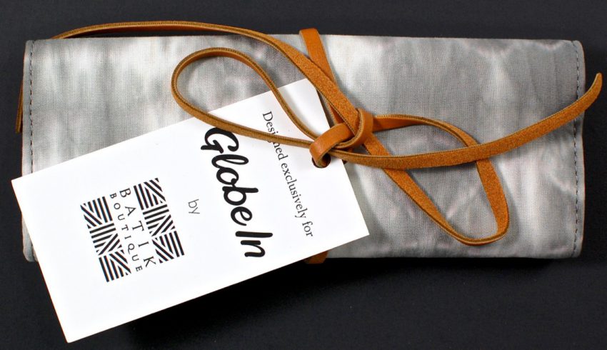 GlobeIn jewelry roll