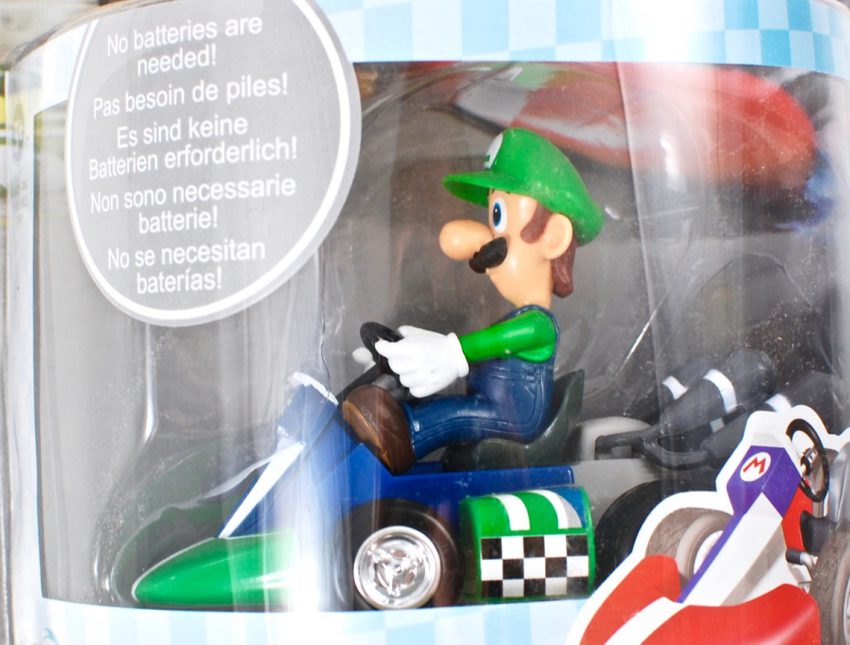 Luigi pull back racer