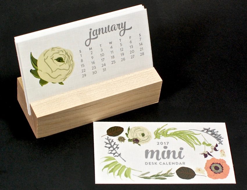 Favorite Story mini desk calendar