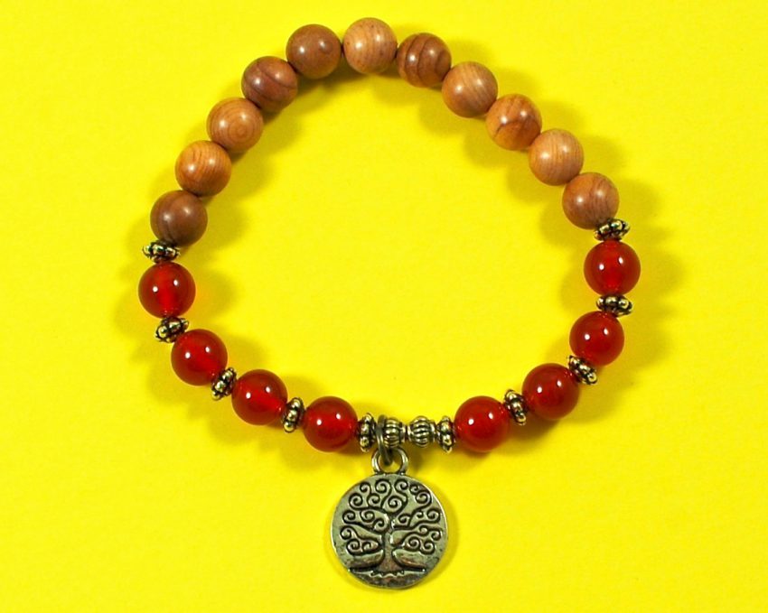 Yew wood & fire agate 