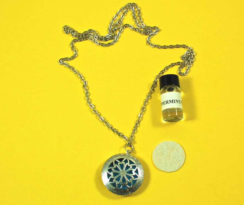aromatherapy necklace
