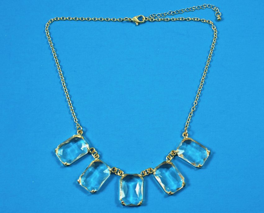 Henlie necklace