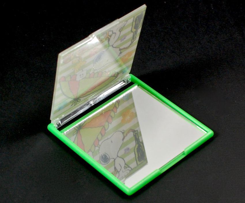 Snoopy mirror