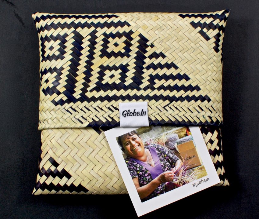 Globein pouch
