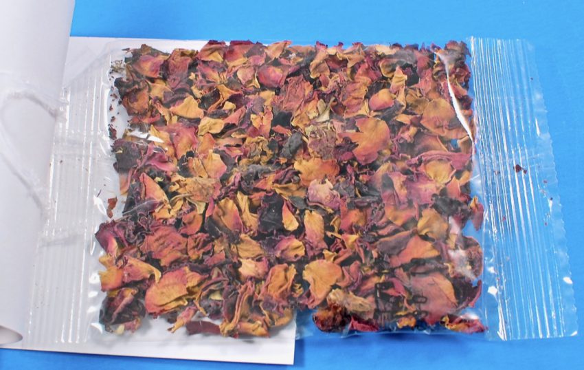rose petals cooking