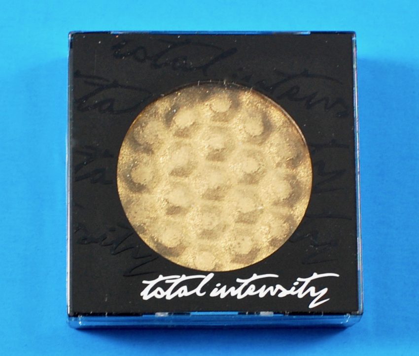 Prestige Cosmetics metal eyeshadow