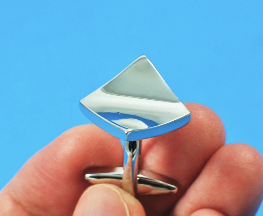 cufflinks