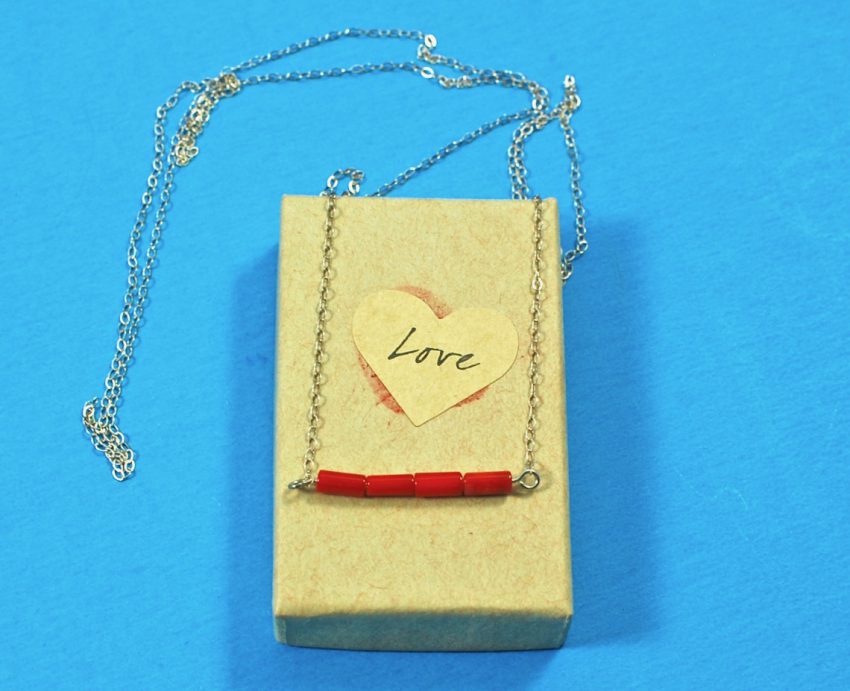 coral sideways necklace