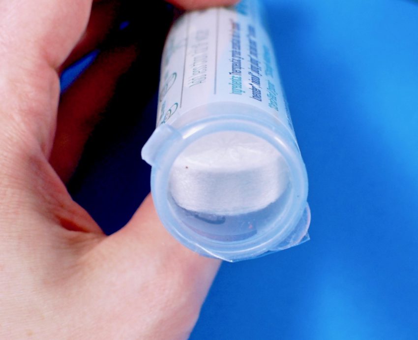 Essential Wipes Travel Tube by Essential Wipes