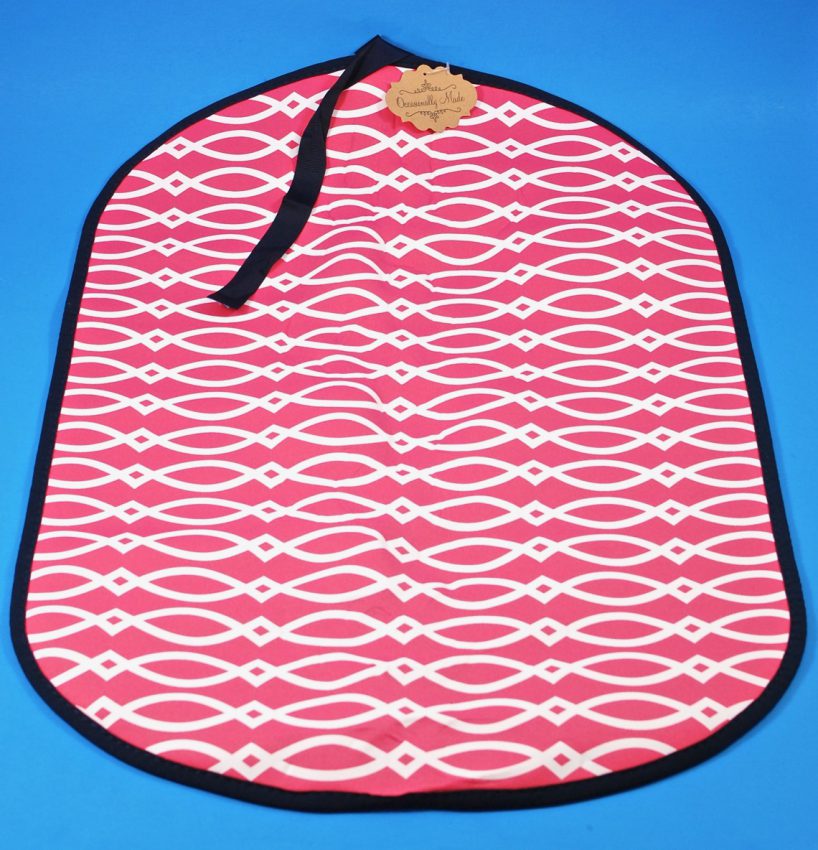 Occasionally Made – Diamond Pink Booty Buddy Pool Mat