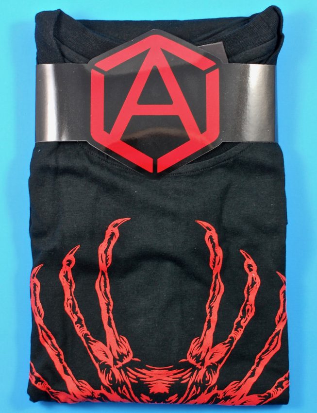 Facehugger shirt