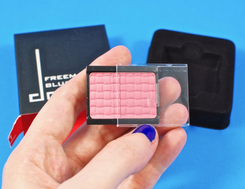 Doucce Glossybox blush