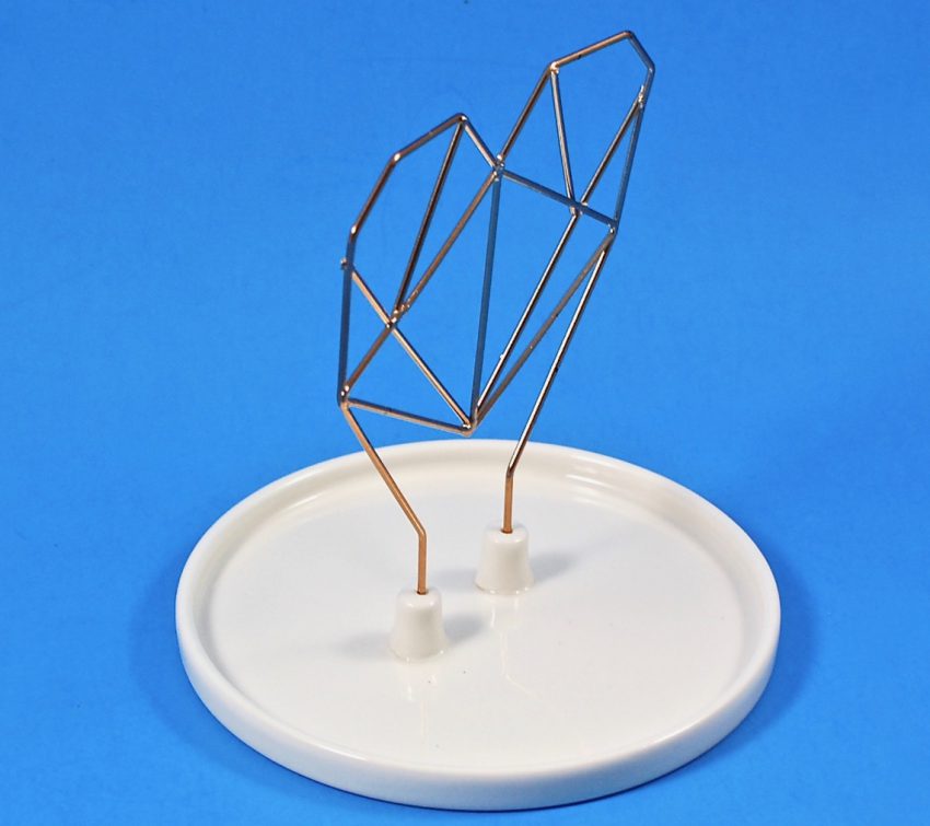 heart wire jewelry holder