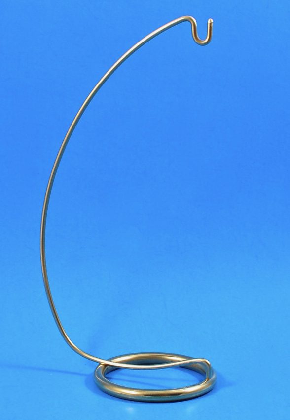 brass ornament stand