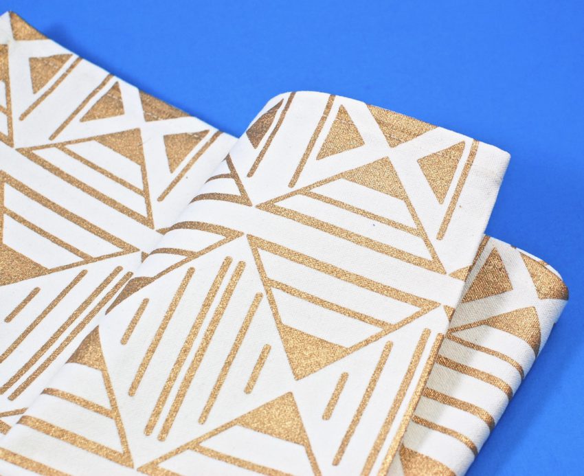 Block Print Table Runner GlobeIn