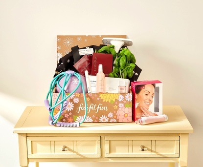 fabfitfun summer 2021