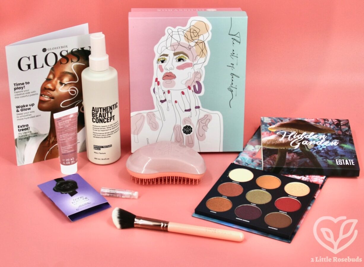Glossybox August 2022 review
