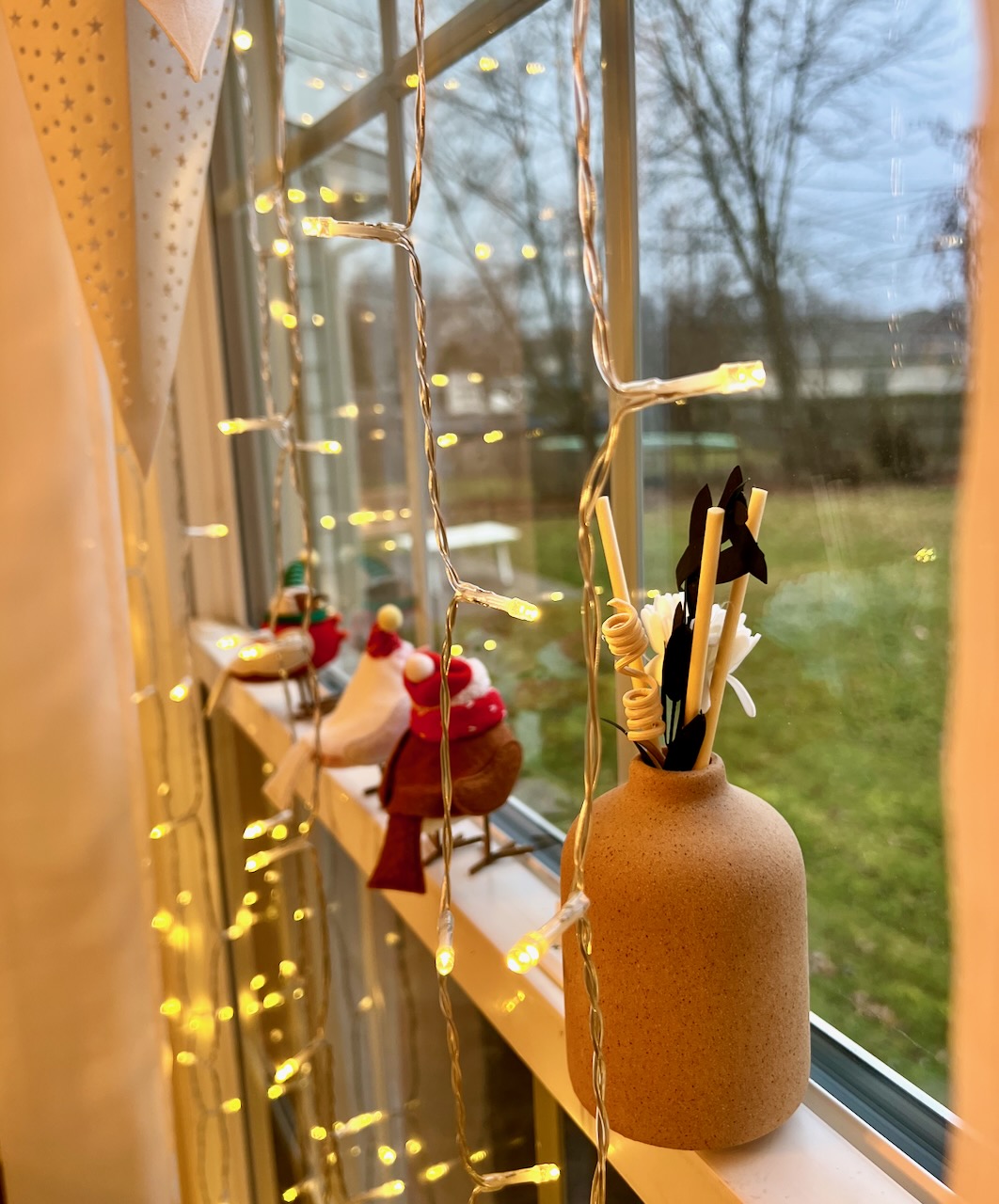 Simply Earth New Product Launch: DIY Reed Diffuser Kit Review - 2 ...