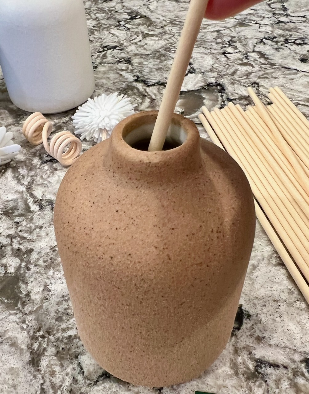 Diy Reed Diffuser Kit Simply Earth New Product Launch: DIY Reed Diffuser Kit Review - 2 ...